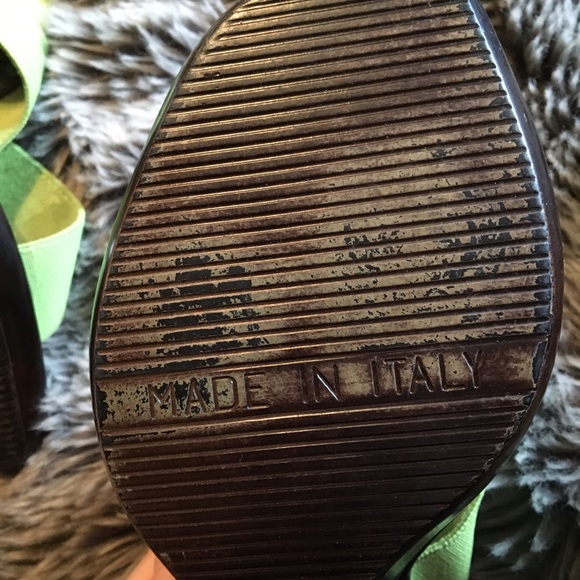 Italian Wedge Heels - Picture 5 of 6